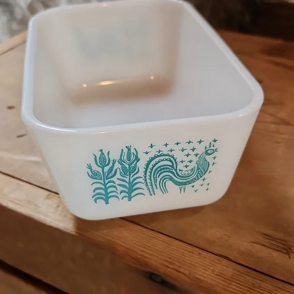 Pyrwx Refrigerator Dish - Picture 3 of 7